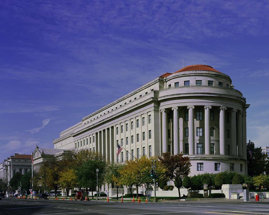 FTC Hits the Reset Button on Noncompete Agreements
